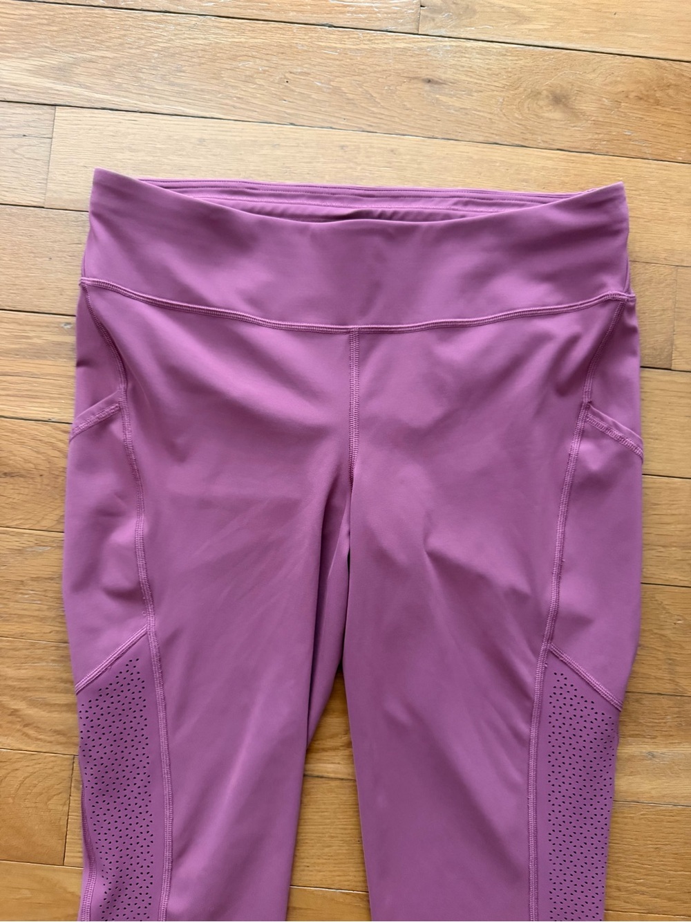 Lululemon Ready To Race Moss Rose Pink 21” Crop Leggings Size 12 - Picture 7 of 15